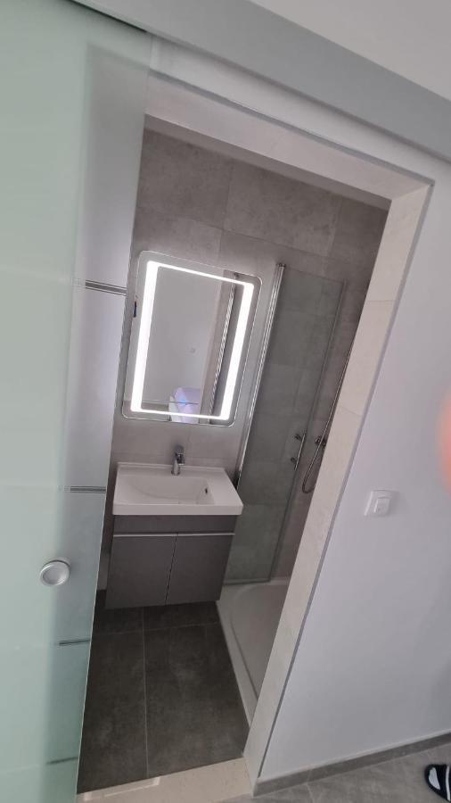 Room Airport Split Kaštela Exterior foto